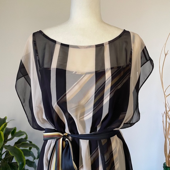 Max and Cleo striped knee length shift dress with tie waist - L - Picture 2 of 14